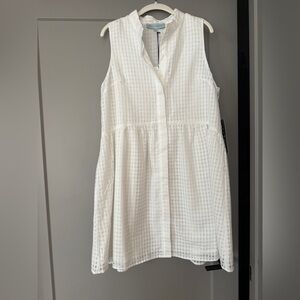 NWT White Sleeveless Women's Dress